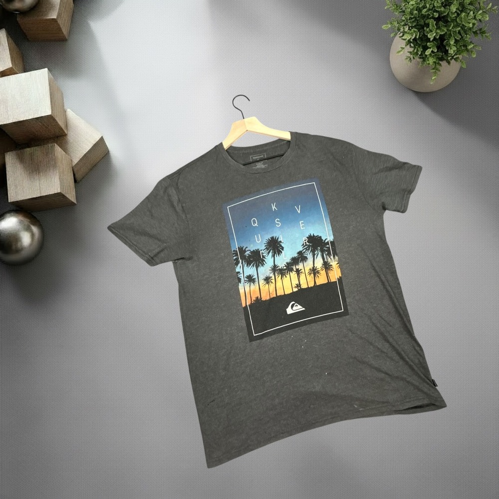 Quiksilver Mens XL Charcoal Grey Palm Tree Graphic T-Shirt Skater Y2K Vintage